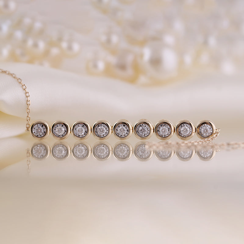 Bezel Diamonds & Chain Bracelet