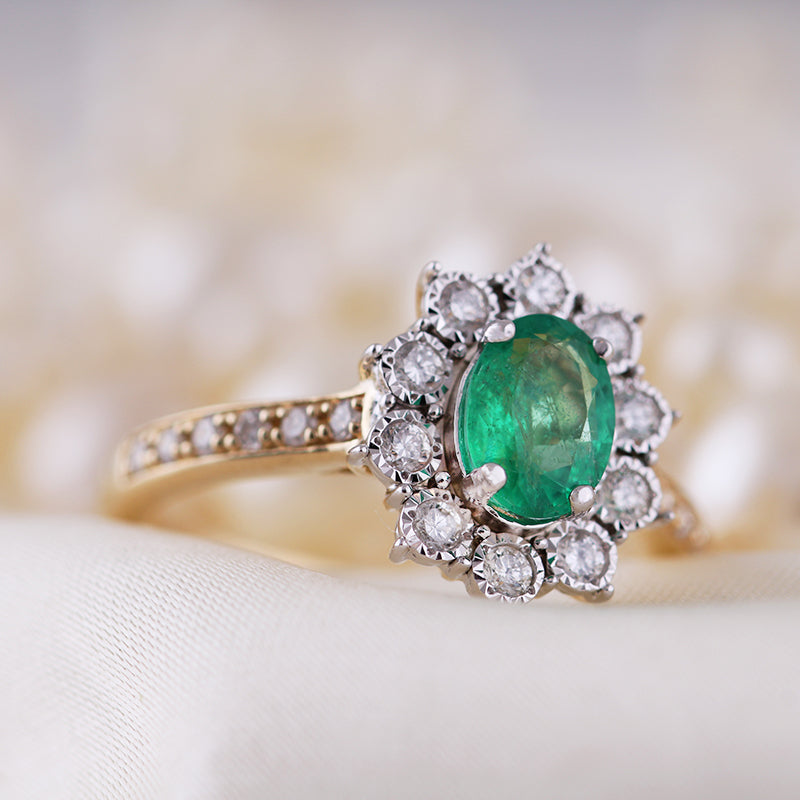 Vintage Style Emerald & Diamond Ring