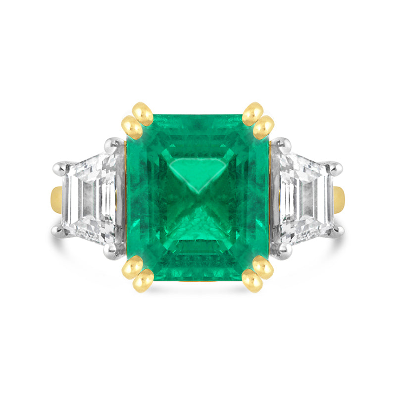 Beryl Emerald & Trapezoid Cut Diamond Three Stone Ring