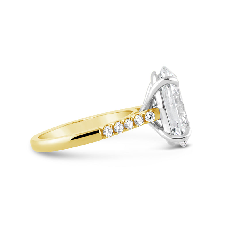 Oval Cut Diamond Solitaire with Diamond Shoulders 6.28ct