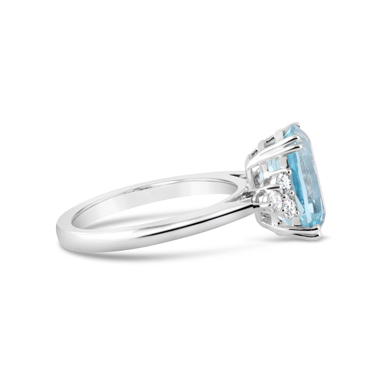 Cushion Cut Aquamarine & Diamond Ring