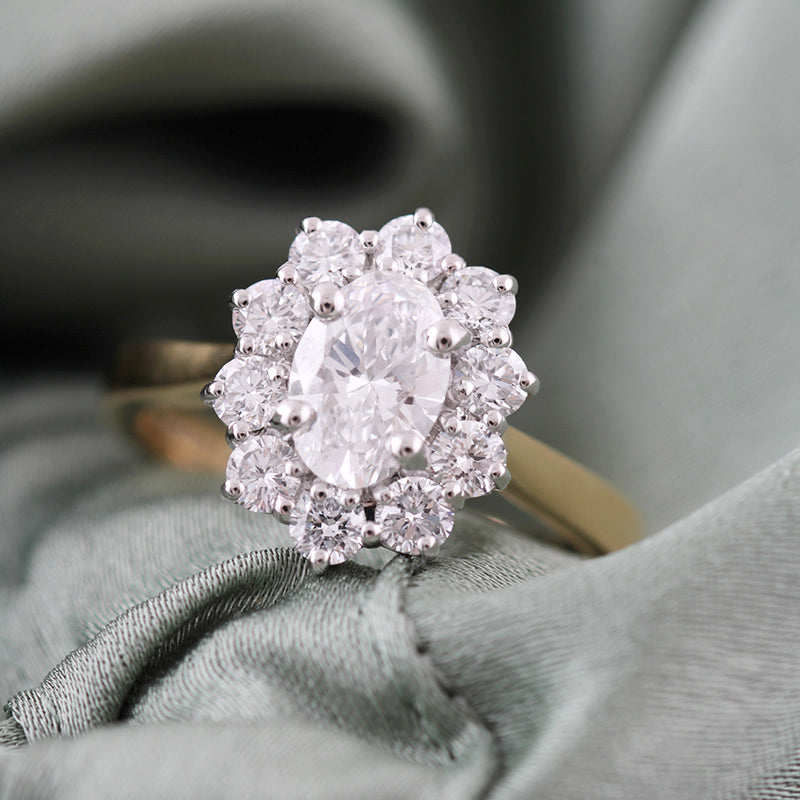 Oval Cluster Halo Engagment Ring 1.52ct