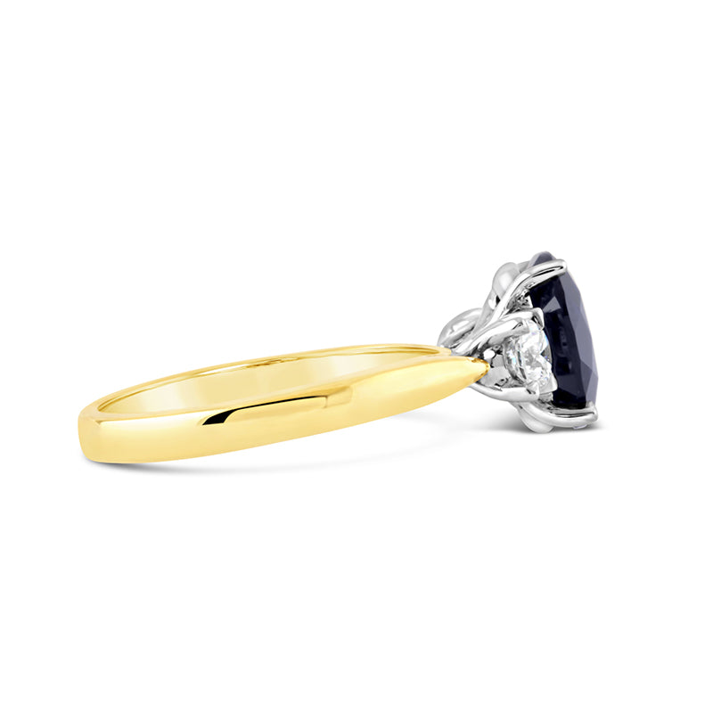 Oval Sapphire & Diamond Three Stone Ring 2.52ct