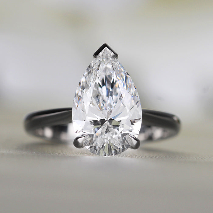 Pear Solitaire Engagment Ring 3ct