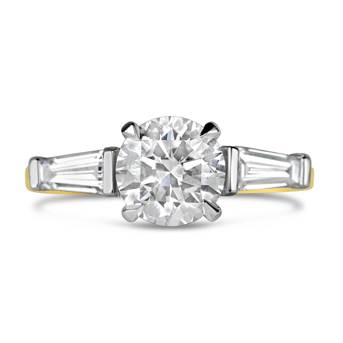 Round Brilliant &amp; Tappered Baguette 3 Stone 2.18ct