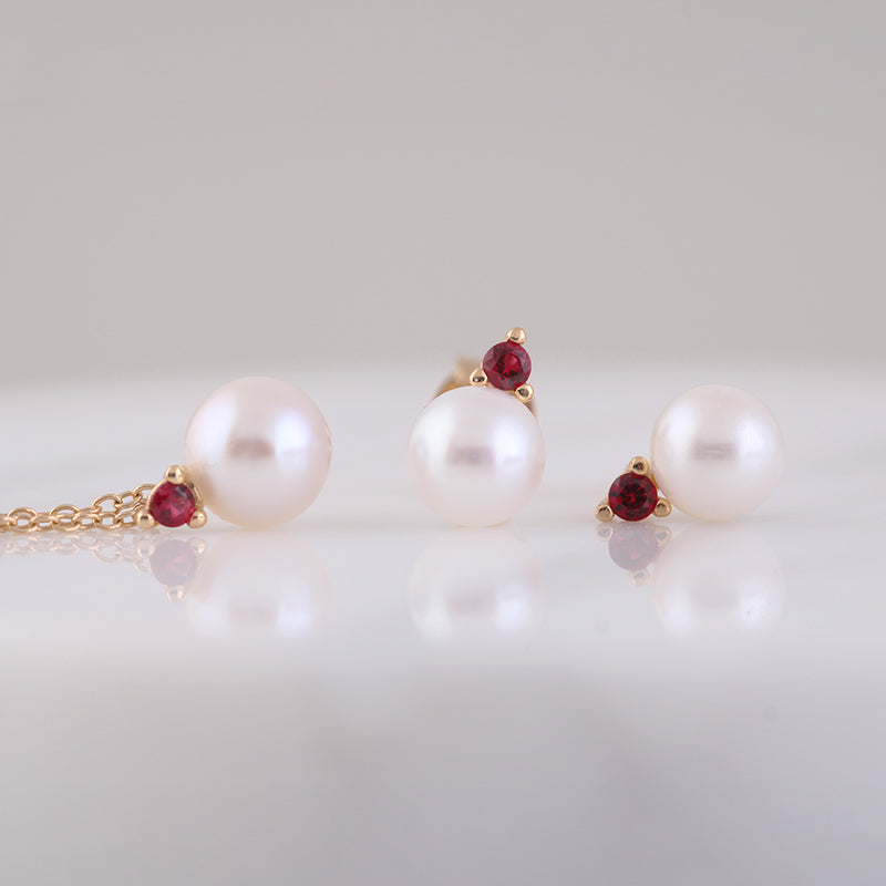 Freshwater Pearl &amp;  Red Stone Drop Necklace