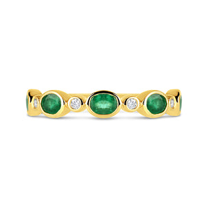 Rocks Oval Emerald & Round Diamond Ring