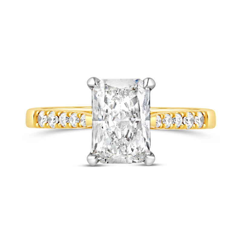 Rectangulur Cut Solitaire Engagement Ring 2.19ct