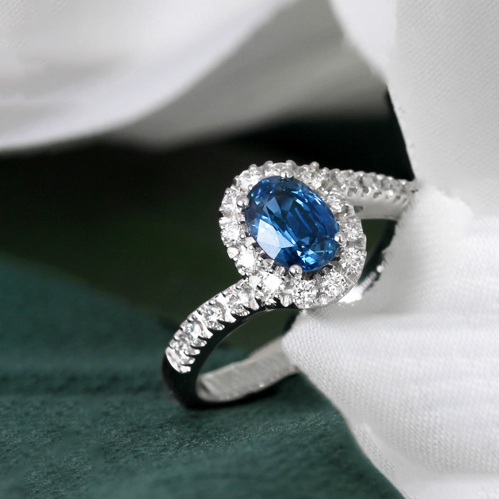 Rocks Sapphire &amp; Diamond Twist Ring