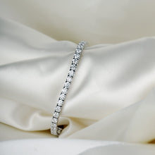 Load image into Gallery viewer, Diamond Tennis Bracelet 5.00ct