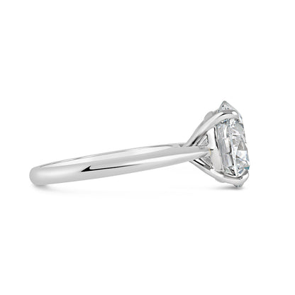 Round Brilliant 4 Claw Solitaire Engagement Ring 4.50ct