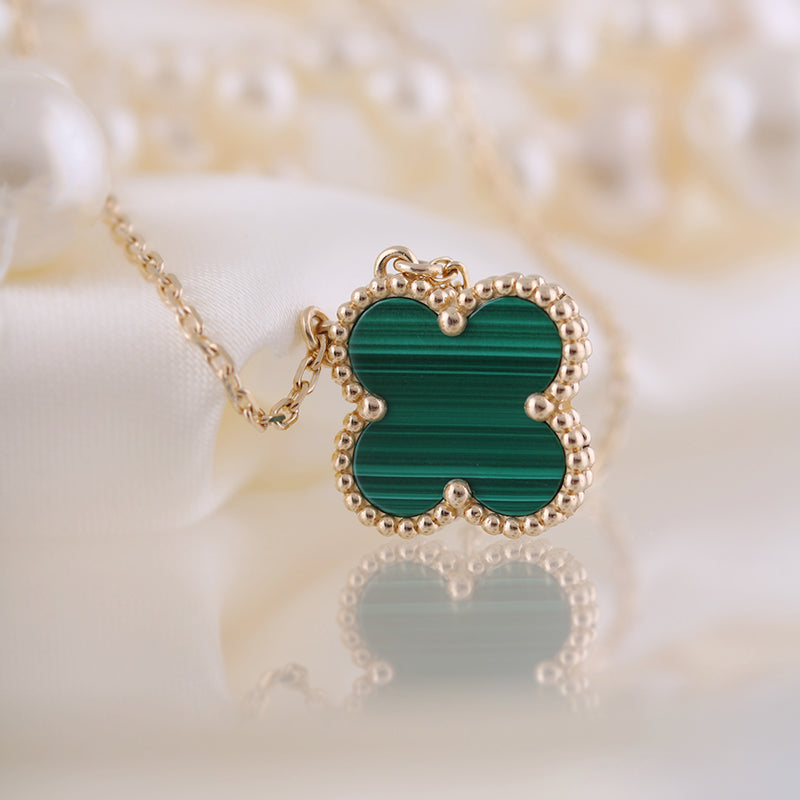 Malachite Quatrfoil Necklace