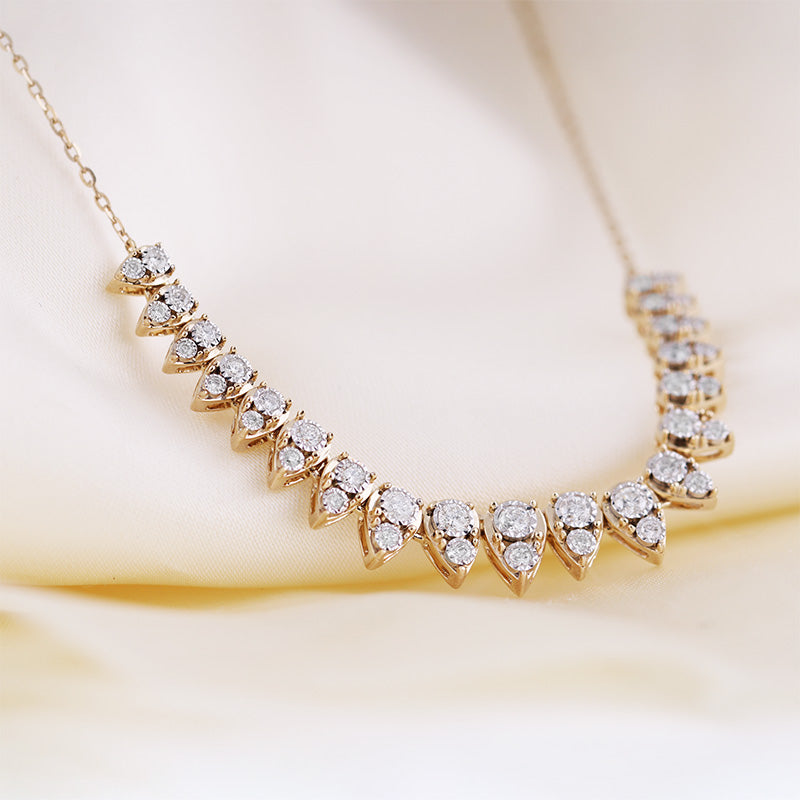 Graduated Teardrop Diamond Necklace