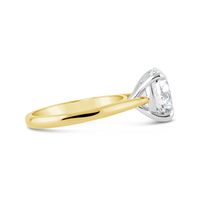 Round Brilliant Solitaire Engagement Ring 5.04ct