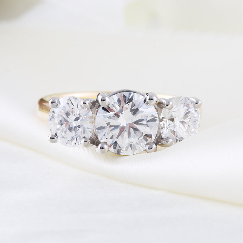 Round Brilliant Three Stone Engagement Ring 3.14ct