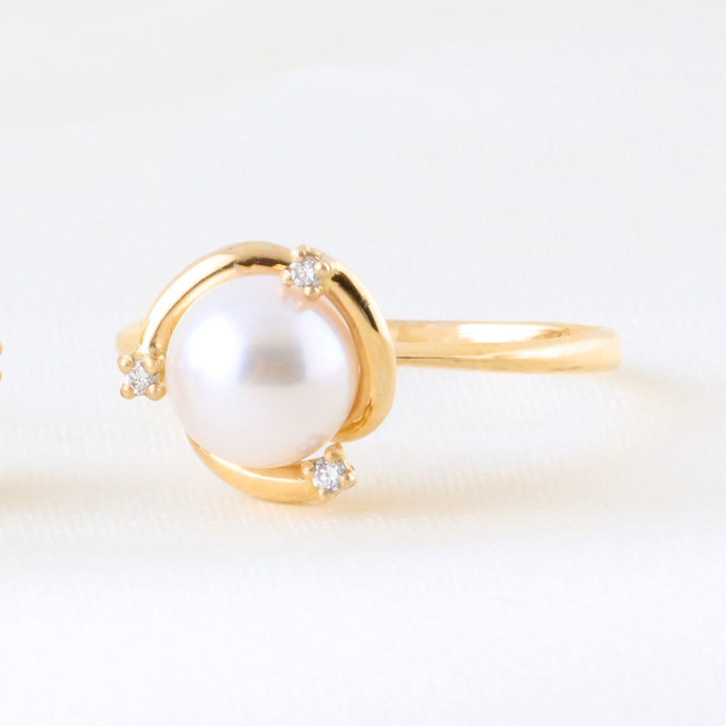 Akoya Pearl &amp; Diamond Ring 7mm