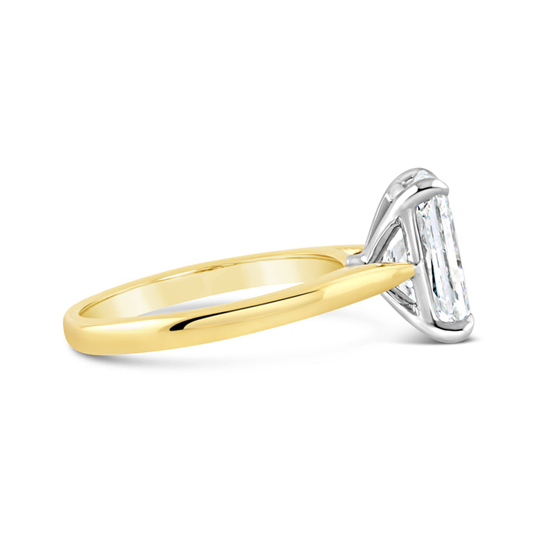 Radiant Solitaire Engagement Ring 3.02ct
