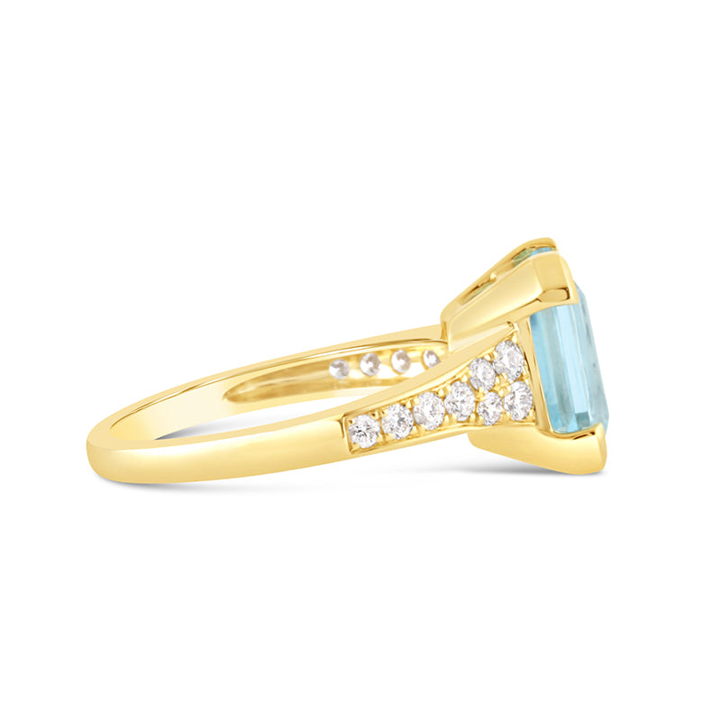 Emerald Cut Blue Topaz &amp; Diamond Set Shoulder Ring