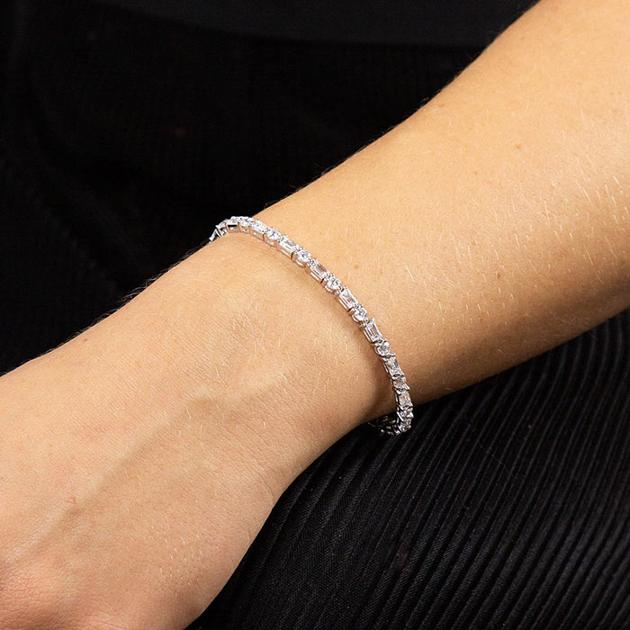 Baguette &amp; Round Cut Zirconia Bracelet