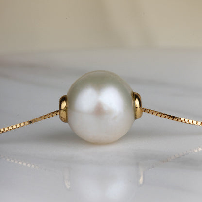 Rocks Sliding Pearl Necklace