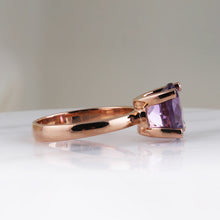 Load image into Gallery viewer, Rocks Oval Amethyst &amp; Diamond Ring