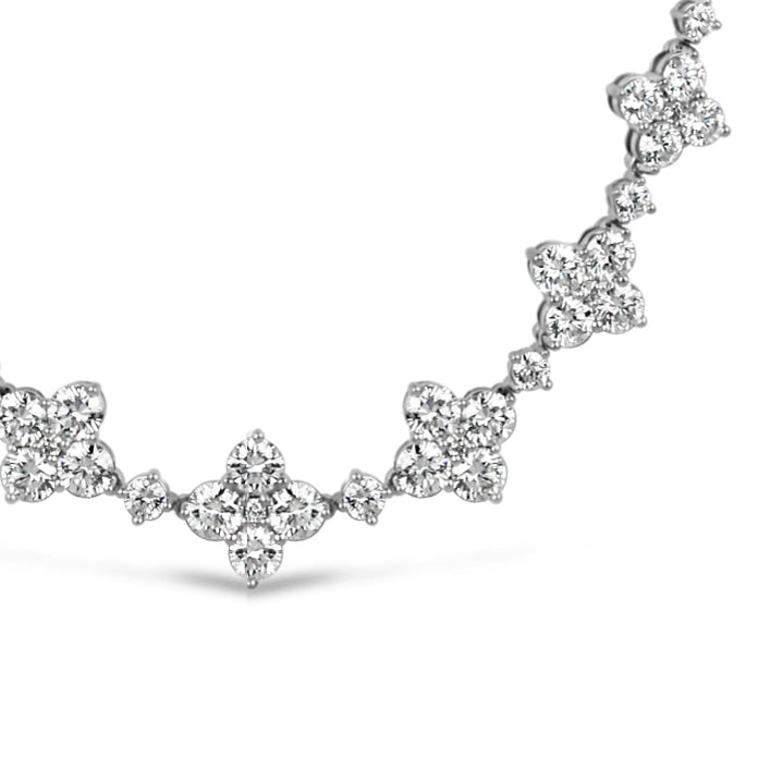 Rocks Diamond Floral Necklace