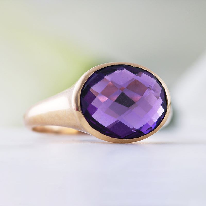 Oval Amethyst Solitaire Ring