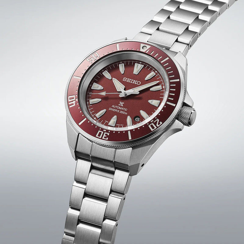 Seiko red watch online