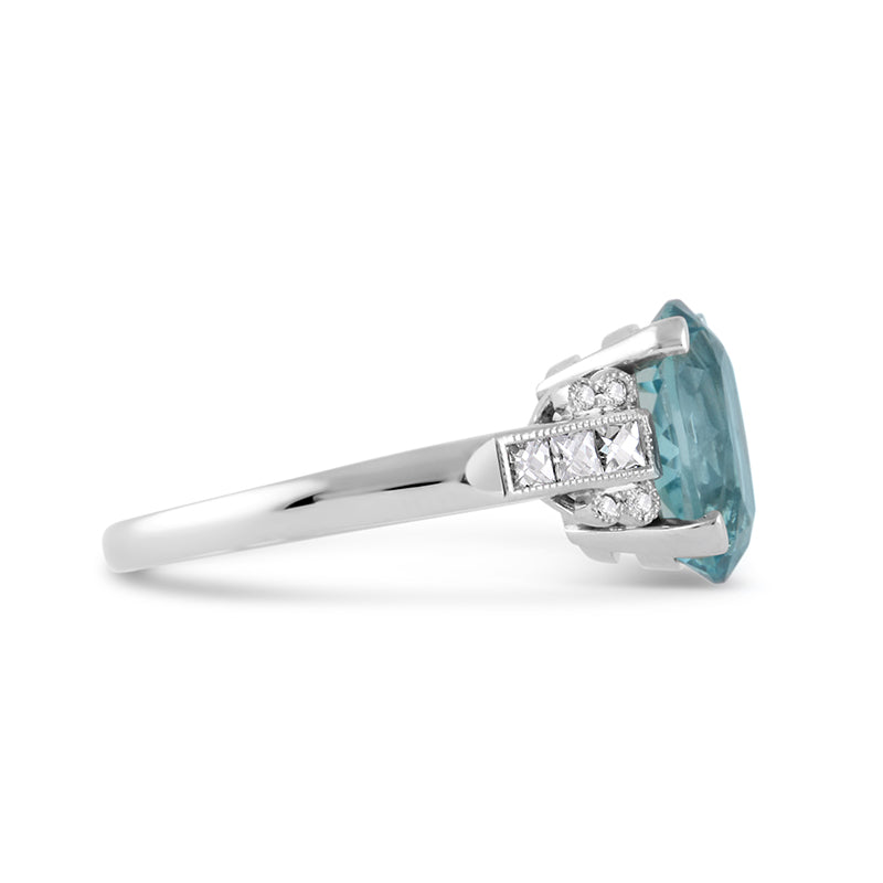 Oval Aquamarine &amp; Diamond Vintage Ring