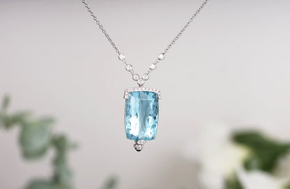 Favero Aquamarine &amp; Diamond Pendant