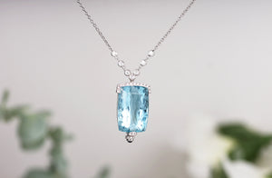 Favero Aquamarine & Diamond Pendant