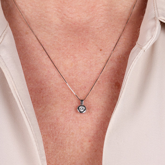 Rocks Diamond Solitire Pendant