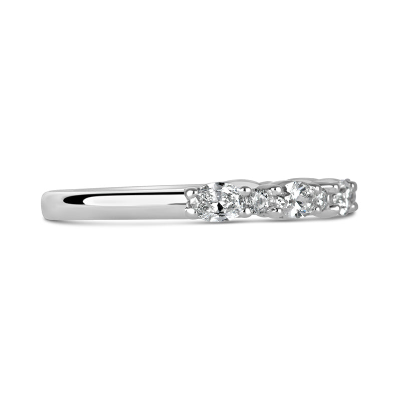 Oval &amp; Round Cut Multi Stone Diamond Ring